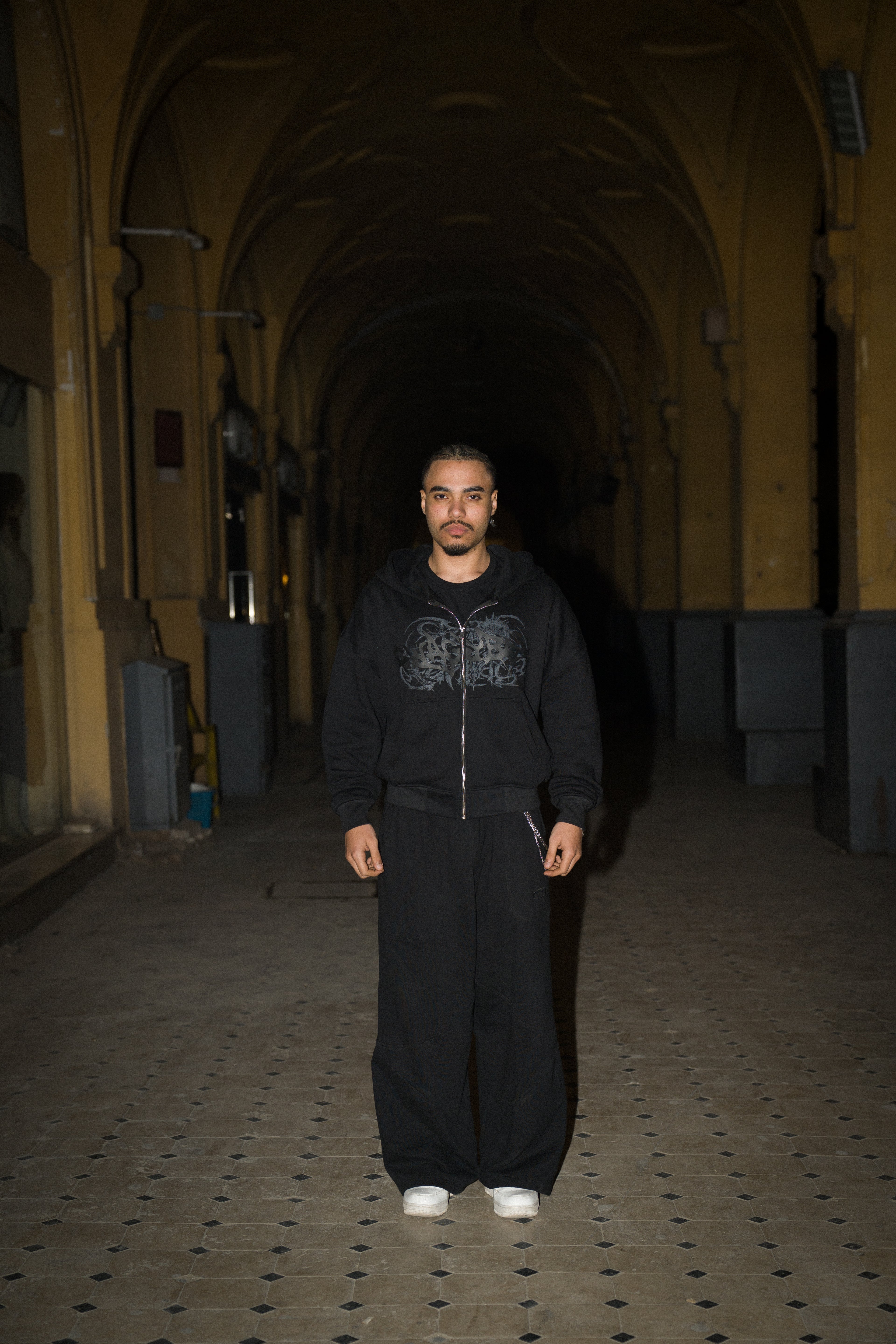 SWAGYBOI ''zip up'' CROPPED FIT