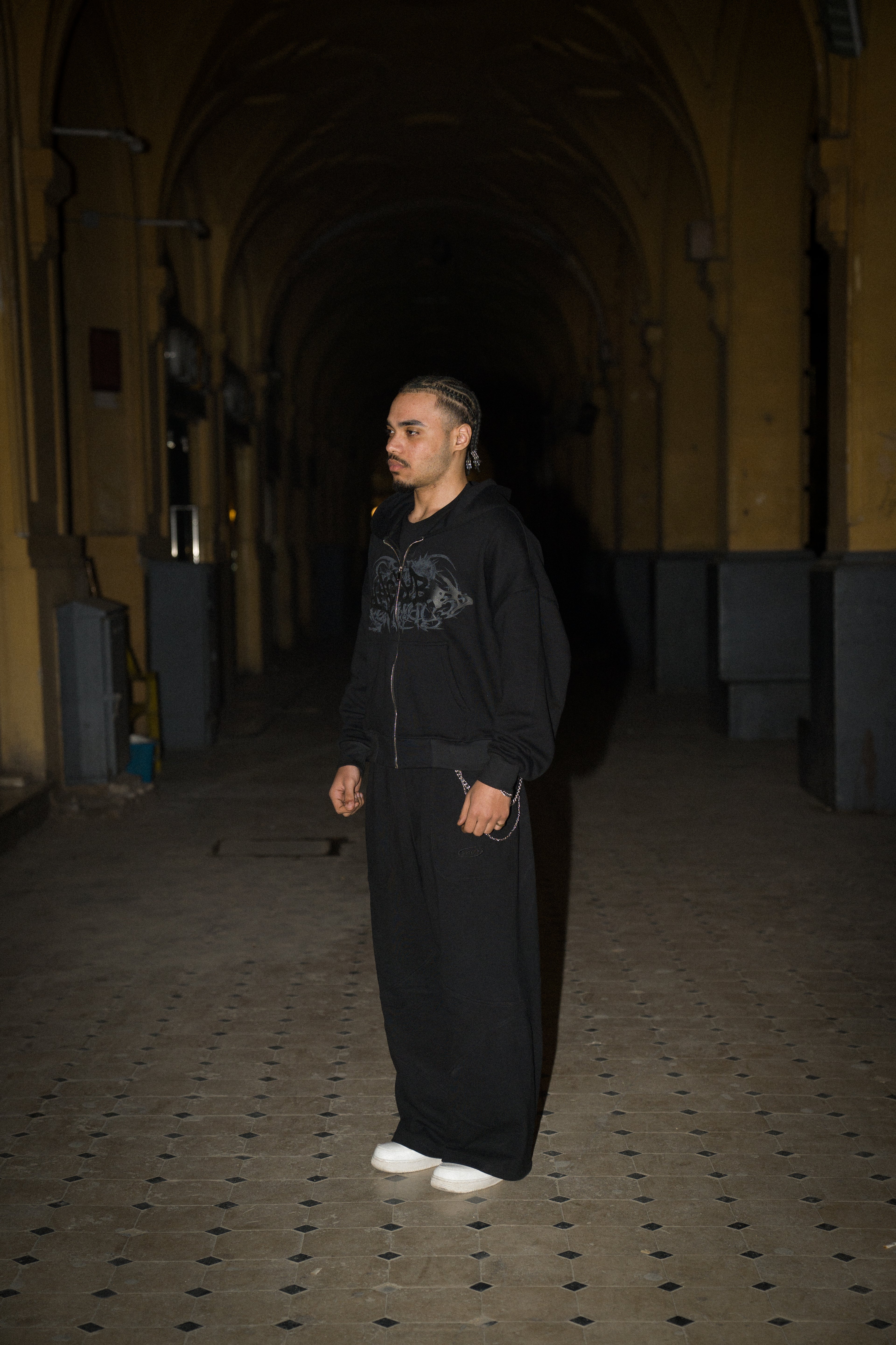 SWAGYBOI ''zip up'' CROPPED FIT